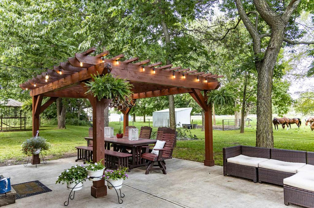 Brookside Timber Frame Mortise & Tenon Timber Frame Pergolas